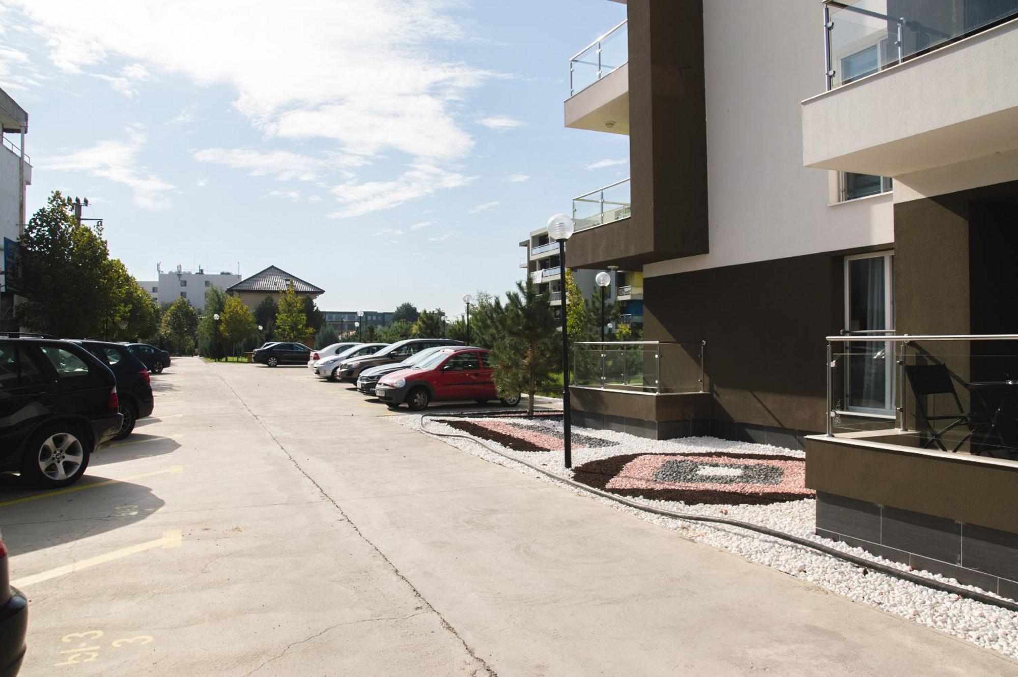 Airport Residence - 5 Mins From Airport Otopeni Ngoại thất bức ảnh