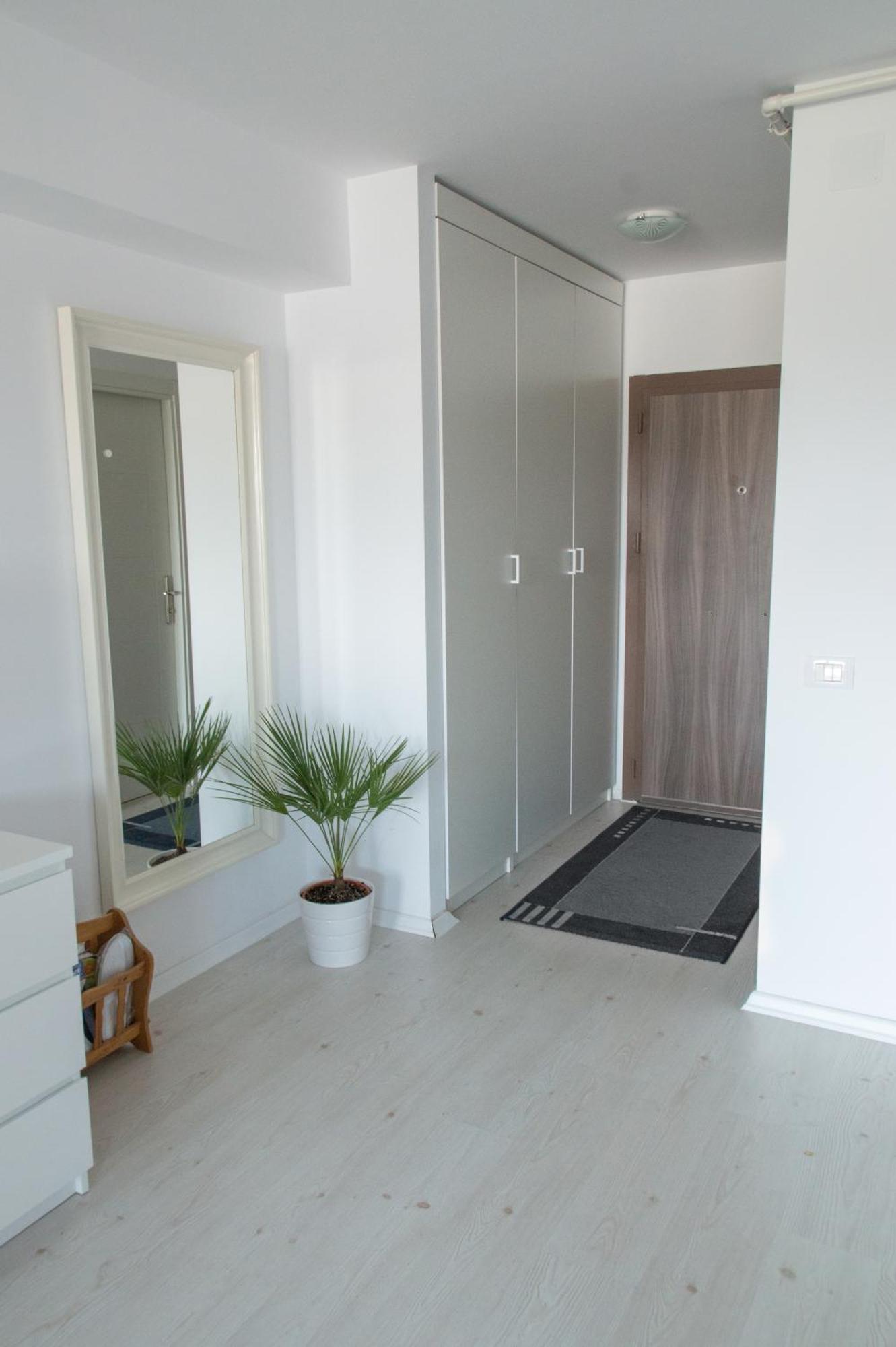 Airport Residence - 5 Mins From Airport Otopeni Ngoại thất bức ảnh