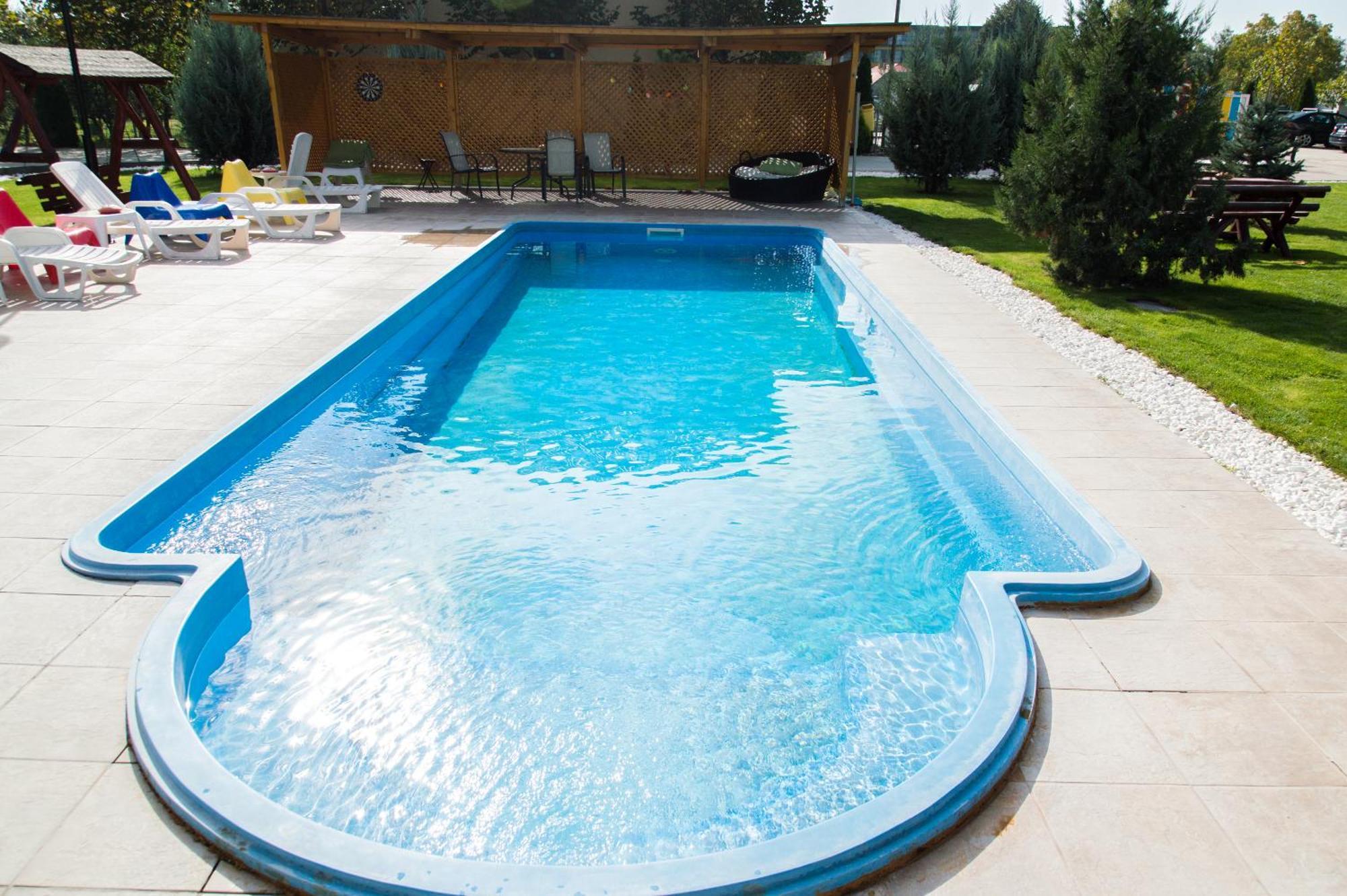 Airport Residence - 5 Mins From Airport Otopeni Ngoại thất bức ảnh